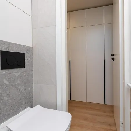 Two-story Urban Gem Apartmán